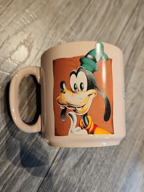 Disney Other - EUC Disney Pink Goofy Character Ceramic Coffee/Tea Mug